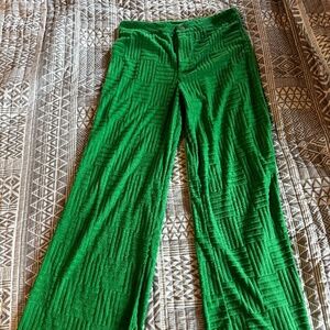 Beautiful, soft, never worn